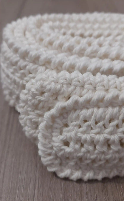 Detalle del Cinturón del Kimono Constanza de EH NENA de color blanco tejido a crochet con algodón